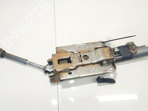 Used Steering column Steering column 35883633 35883633