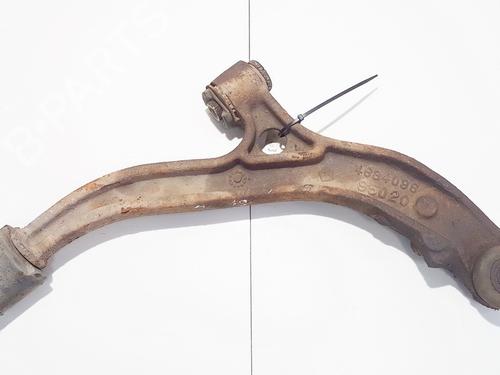 Used Right front suspension arm Right front suspension arm CHRYSLER VOYAGER / GRAND VOYAGER III (GS_, NS_) 3.3 i (158 hp) 35601857 35601857