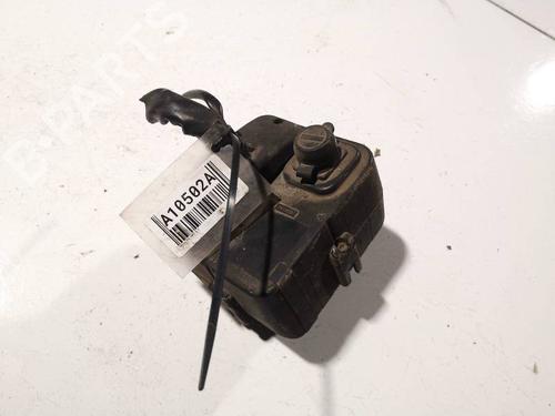 Used Fuse box Fuse box VOLVO V70 I (875, 876) 2.5 TDI (140 hp) 32563808 32563808