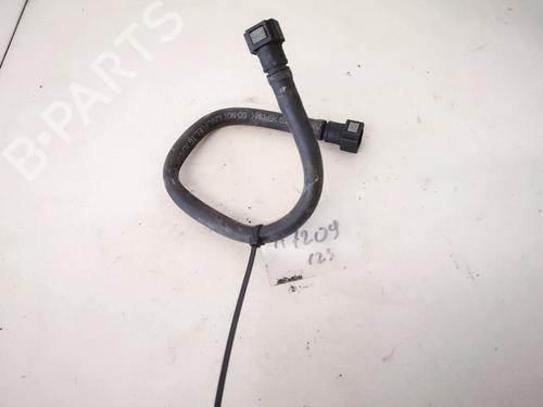 pipe-toyota-aygo-_b1_-2005-2006-2007-2008-2009-2010-2011-2012-2013-2014-32883345 main image