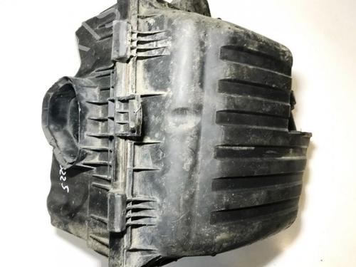 Used Air filter box Air filter box AUDI A8 D2 (4D2, 4D8) 2.8 (193 hp) 35837415 35837415