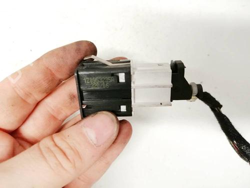 Electronic module SKODA OCTAVIA II (1Z3) 1.9 TDI | BP35150286M83 - Image 3