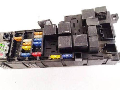 Used Fuse box Fuse box VOLVO V70 II (285) D5 (163 hp) 32544749 32544749