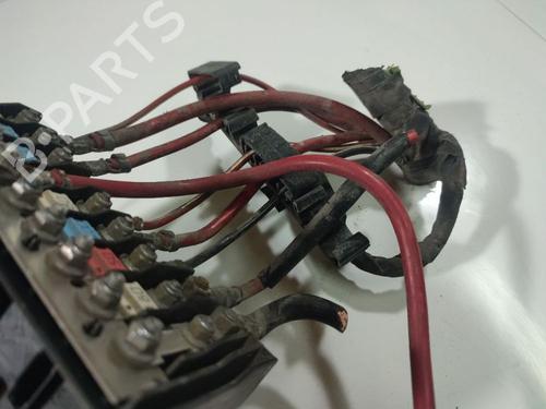 Fuse box VW PASSAT B6 (3C2) 1.9 TDI | BP32539099E1 - Image 2