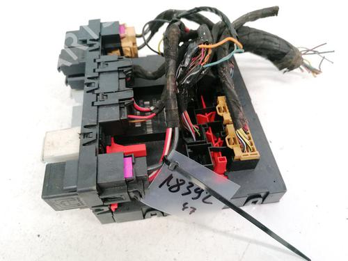Used Fuse box VW PASSAT B6 (3C2) 2.0 TDI (140 hp) 32915906