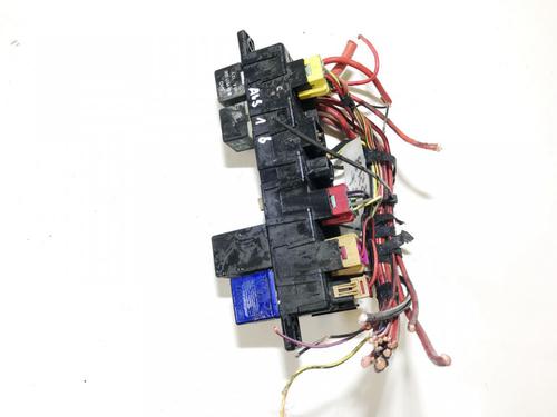 Fuse box AUDI A4 B5 (8D2) 1.9 TDI | BP33075684E1 - Image 3