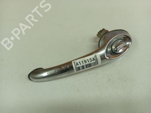 Used Front right exterior door handle Front right exterior door handle CHRYSLER PT CRUISER (PT_) 2.2 CRD (121 hp) 40519732 40519732
