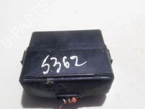 Used Fuse box Fuse box OPEL FRONTERA B (U99) 2.2 DTI (6B_ZC, 6B_VF, 6B_66, 6B_76) (116 hp) 33099458 33099458