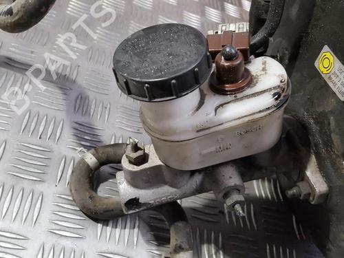 Used Brake master cylinder Brake master cylinder NISSAN ALMERA II Hatchback (N16) 2.2 Di (110 hp) 35675147 35675147