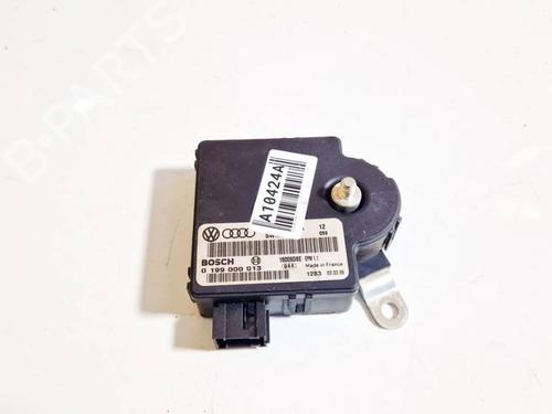 Used Electronic module AUDI A6 C6 (4F2) 2.0 TFSI (170 hp) 32571100