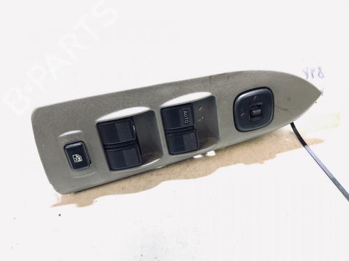 Interruttore MAZDA PREMACY (CP) 2.0 TD (90 hp) 33108067