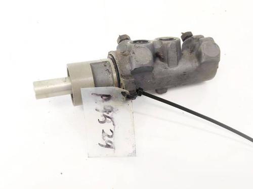 Used Brake master cylinder Brake master cylinder FORD TRANSIT Van (FA_ _) 2.4 DI (FAA_, FAB_, FAC_, FAD_) (90 hp) 35217683 35217683