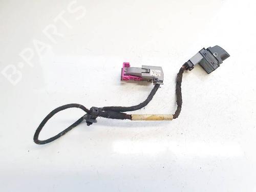 Used Switch VW PASSAT B6 (3C2) 2.0 TDI (140 hp) 32627829