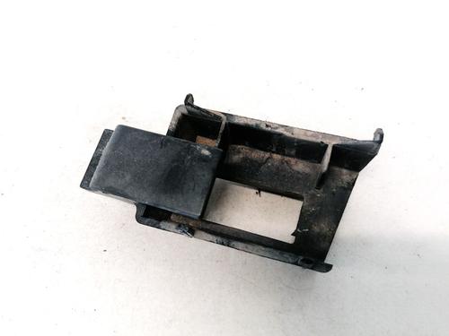 Used Front left interior door handle Front left interior door handle RENAULT RAPID Box Body/MPV (F40_, G40_) 1.9 D (F40R) (54 hp) 35618469 35618469