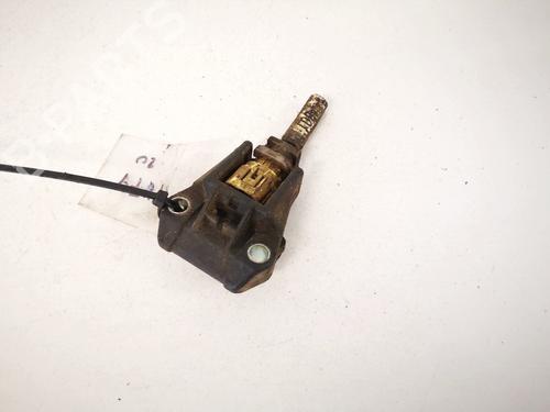 Used Electronic module Electronic module TOYOTA RAV 4 II (_A2_) 2.0 D 4WD (CLA20_, CLA21_, CLA20R, CLA21R) (116 hp) 32900852 32900852