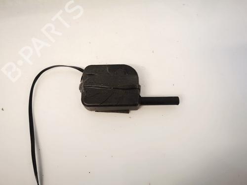 Used Electronic module Electronic module TOYOTA RAV 4 II (_A2_) 2.0 D 4WD (CLA20_, CLA21_, CLA20R, CLA21R) (116 hp) 32886394 32886394