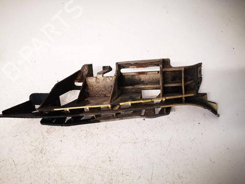 Used Front bumper bracket Front bumper bracket 36829344 36829344