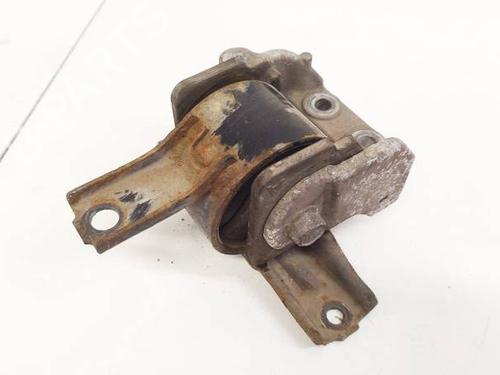 Used Engine mount MITSUBISHI LANCER VIII (CY_A, CZ_A) 2.0 DI-D (CY8A) (140 hp) 32614639