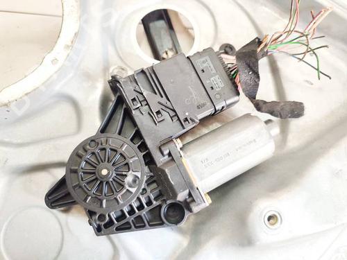 Used Left rear window motor Left rear window motor 35008864 35008864