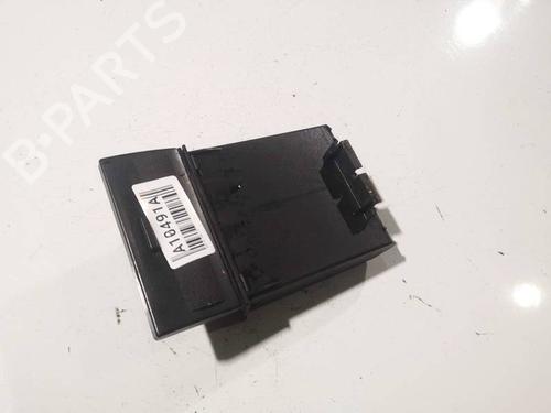 Vano posta oggetti Vano posta oggetti AUDI A4 B5 (8D2) 1.9 TDI (90 hp) 34769404 34769404