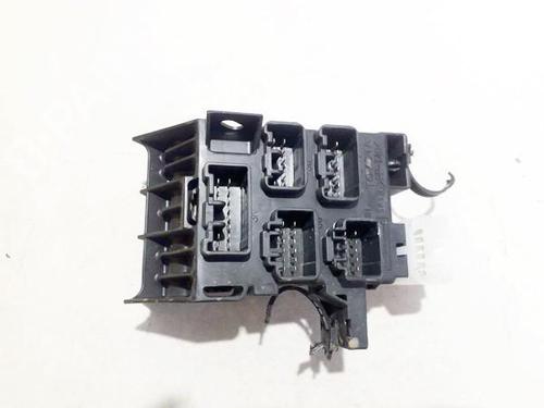Used Fuse box Fuse box TOYOTA AVENSIS (_T25_) 2.0 VVT-i (AZT250_, AZT250R) (147 hp) 33509338 33509338