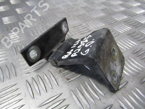 Used Hinge/Door check strap Hinge/Door check strap BUICK PARK AVENUE 3.8 (204 hp) 33494309 33494309