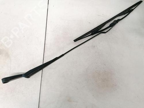 Used Front windshield wiper arm Front windshield wiper arm VW VENTO (1H2) 1.9 TD (75 hp) 32882626 32882626