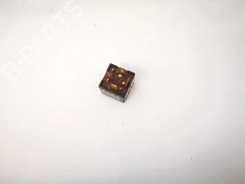 Electronic sensor AUDI 100 C4 Avant (4A5) 2.5 TDI | BP32884890M84 - Image 2