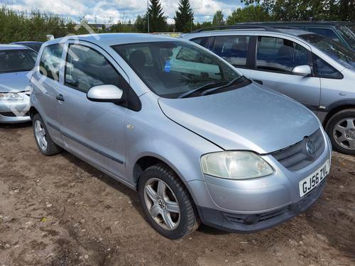 Brugte VW FOX Hatchback (5Z1, 5Z3, 5Z4) 1.2 (55 hp) 4471056