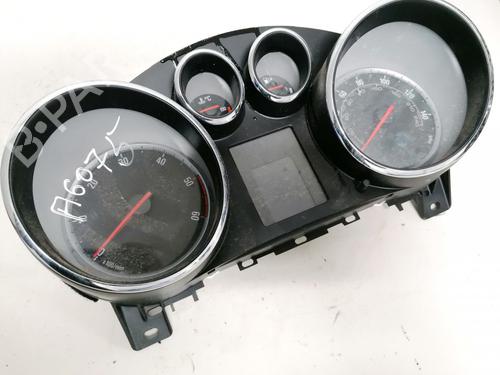 Used Instrument cluster Instrument cluster OPEL MERIVA B MPV (S10) 1.7 CDTI (75) (100 hp) 35553260 35553260
