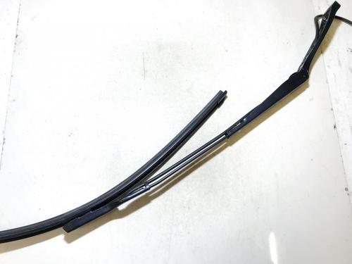 vindspejlsviskerarm-tesla-model-3-5yj3-2017-33106170 main image