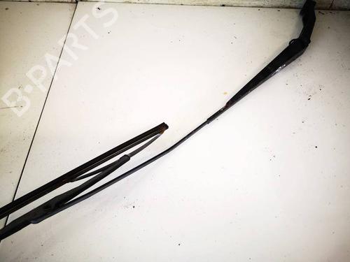 Used Front windshield wiper arm Front windshield wiper arm 32566445 32566445