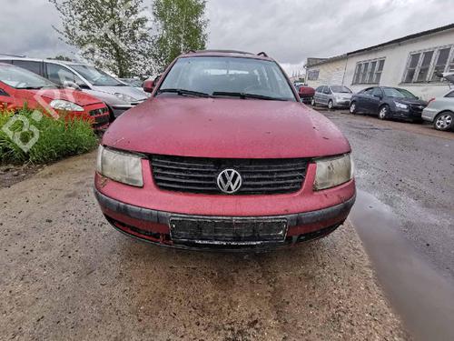 Fuse box VW PASSAT B5 Variant (3B5) 1.9 TDI | BP32578002E1 