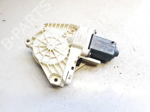 Used Right rear window motor Right rear window motor 35140565 35140565