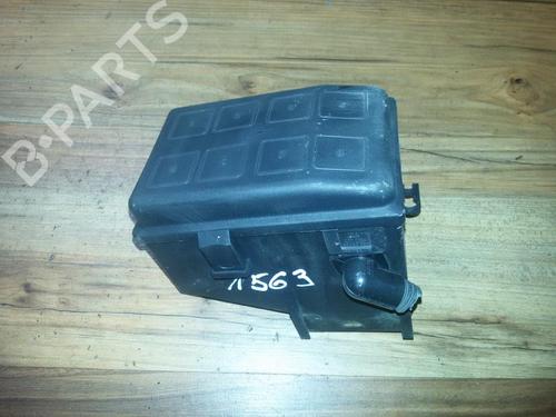 Used Fuse box Fuse box OPEL ZAFIRA A MPV (T98) 1.6 16V (F75) (101 hp) 33508410 33508410
