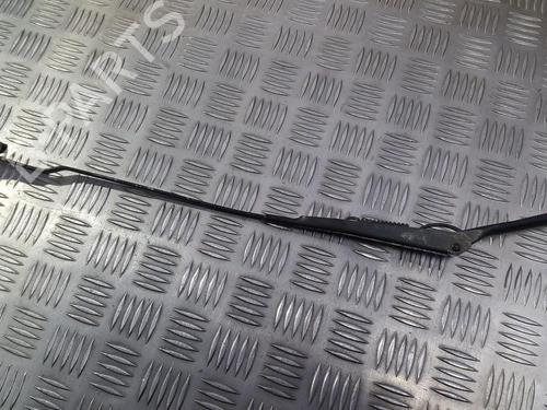 Used Front windshield wiper arm Front windshield wiper arm OPEL VECTRA B (J96) 2.0 DTI 16V (F19) (101 hp) 33492008 33492008