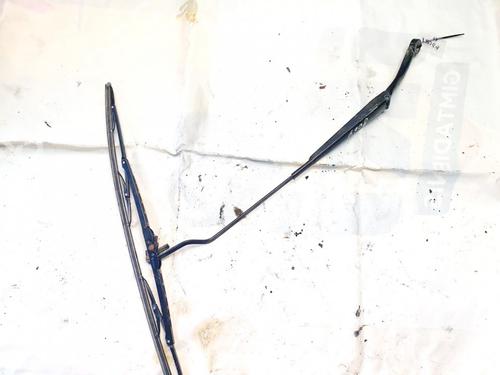 front-windshield-wiper-arm-opel-insignia-a-g09-2008-2009-2010-2011-2012-2013-2014-2015-2016-2017-32908763 main image