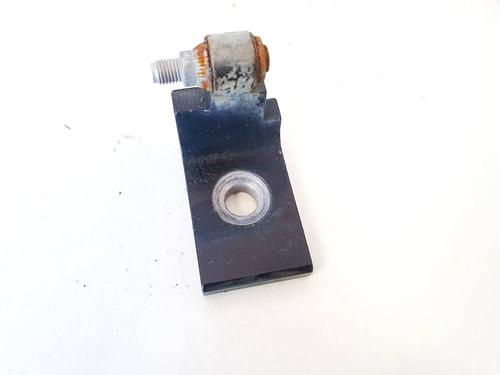 hingedoor-check-strap-bmw-x5-e70-2006-2007-2008-2009-2010-2011-2012-2013-32920930 main image