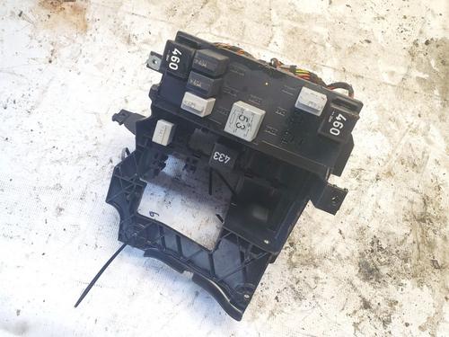Used Fuse box Fuse box VW GOLF V (1K1) 1.9 TDI (90 hp) 32886551 32886551
