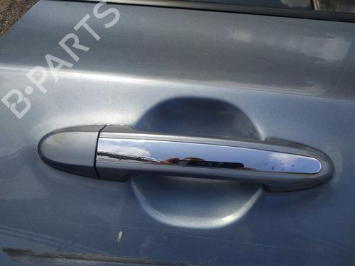 front-right-exterior-door-handle-hyundai-santa-fe-ii-cm-2005-2006-2007-2008-2009-2010-2011-2012-2013-2014-2015-35400772 main image