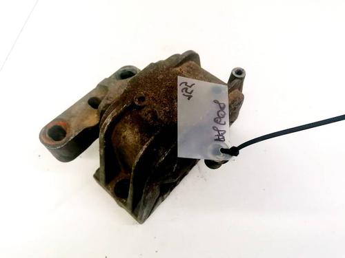Used Engine mount Engine mount VW PASSAT B6 (3C2) 2.0 TDI (140 hp) 32924747 32924747