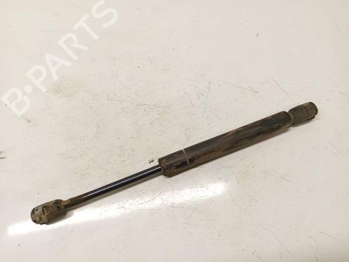 tailgate-lift-support-audi-a4-b5-8d2-1994-1995-1996-1997-1998-1999-2000-2001-34853720 main image