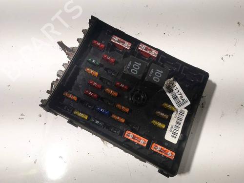 Used Fuse box Fuse box VW PASSAT CC B6 (357) 1.8 TSI (160 hp) 32971985 32971985