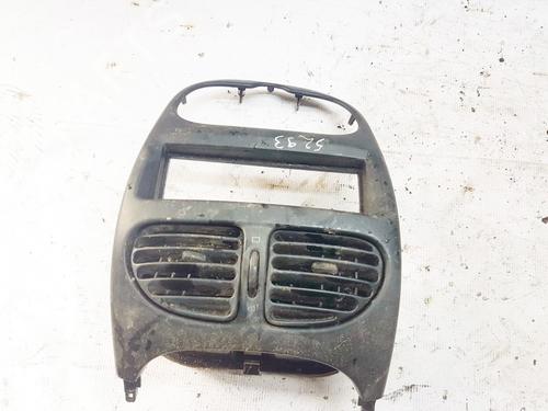 Used Air vent Air vent PEUGEOT 206 Hatchback (2A/C) 1.4 HDi eco 70 (68 hp) 33522729 33522729