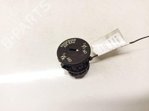 Switch BMW X1 (E84) sDrive 18 d | BP33098387I30 - Image 2