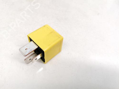 Electronic sensor OPEL SIGNUM Hatchback (Z03) 2.2 DTI (F48) | BP33078957M84 - Image 3