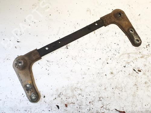 Støtte Støtte RENAULT MEGANE II (BM0/1_, CM0/1_) 1.9 dCi (115 hp) 32889001 32889001