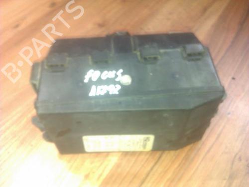 fuse-box-ford-focus-i-daw-dbw-1998-1999-2000-2001-2002-2003-2004-2005-2006-2007-2008-2009-33508648 main image