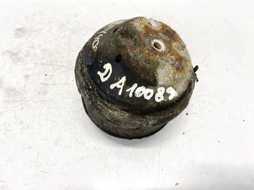 Used Engine mount Engine mount MERCEDES-BENZ CLK (C208) CLK 200 (208.335) (136 hp) 32592304 32592304