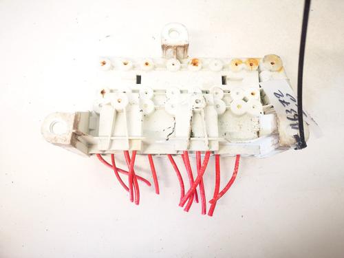 Used Fuse box Fuse box BMW 5 (E39) 525 tds (143 hp) 33074197 33074197